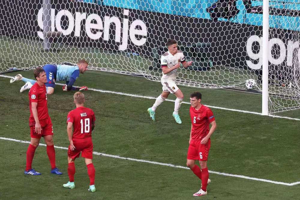 曼城德布劳内传射建功客胜西汉姆联取四连胜  曼城德布劳内传射建功客胜西汉姆联取四连胜