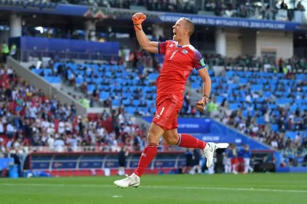  特鲁瓦年轻门将闪耀，多次扑救保住法甲平局