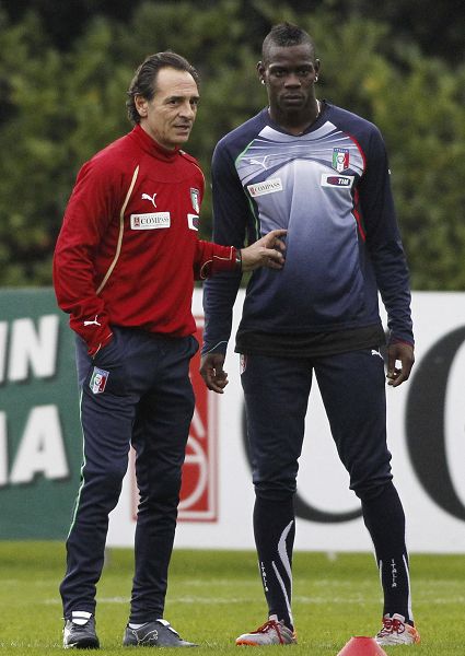  罗马主帅变阵奏效，补时绝杀佛罗伦萨  